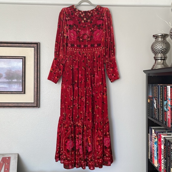 NWOT FARM Rio Red Velvet Long Sleeve Button Cuff Romantic Garden Dress Medium - Picture 9 of 11
